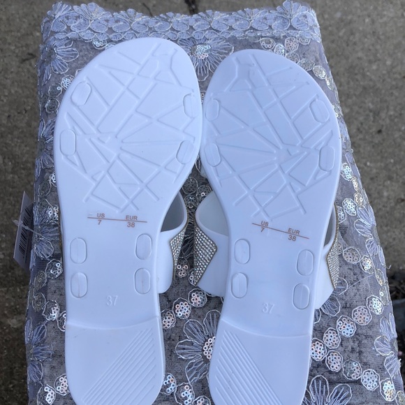 NWT White sandals with rhinestone - Picture 3 of 3